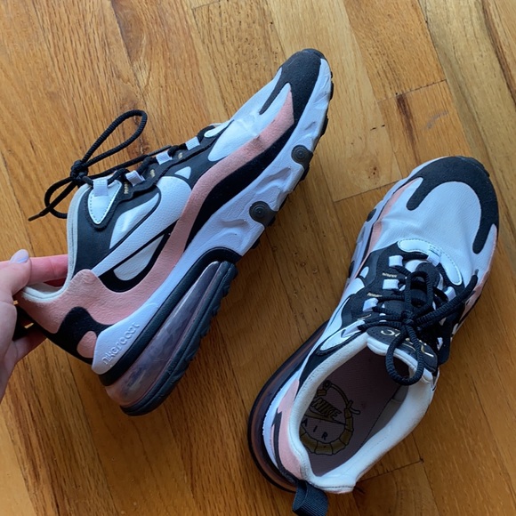 Nike AirMax 70 React - Picture 3 of 7
